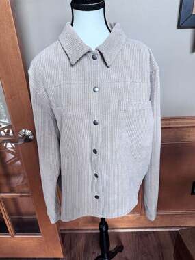 Avln Studio Corduroy Shirt Jacket Size L Beige Long Sleeve Button Up